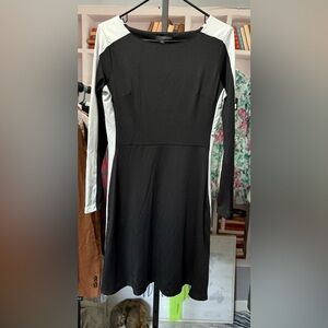 Harve Benard Black and White Long Sleeve Skater Style Dress